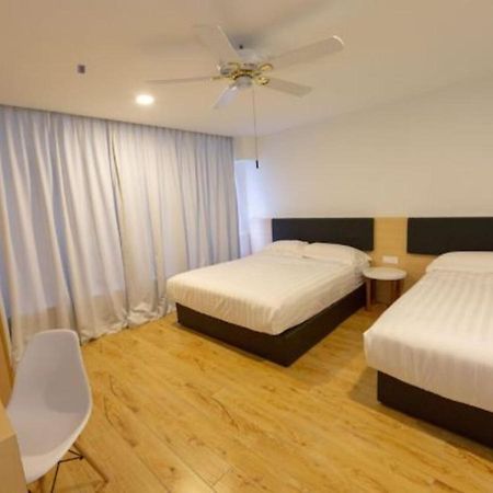 Elmark Hotel Малакка Экстерьер фото