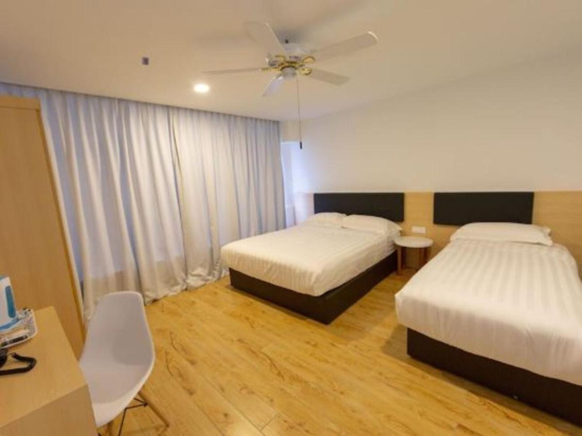 Elmark Hotel Малакка Экстерьер фото